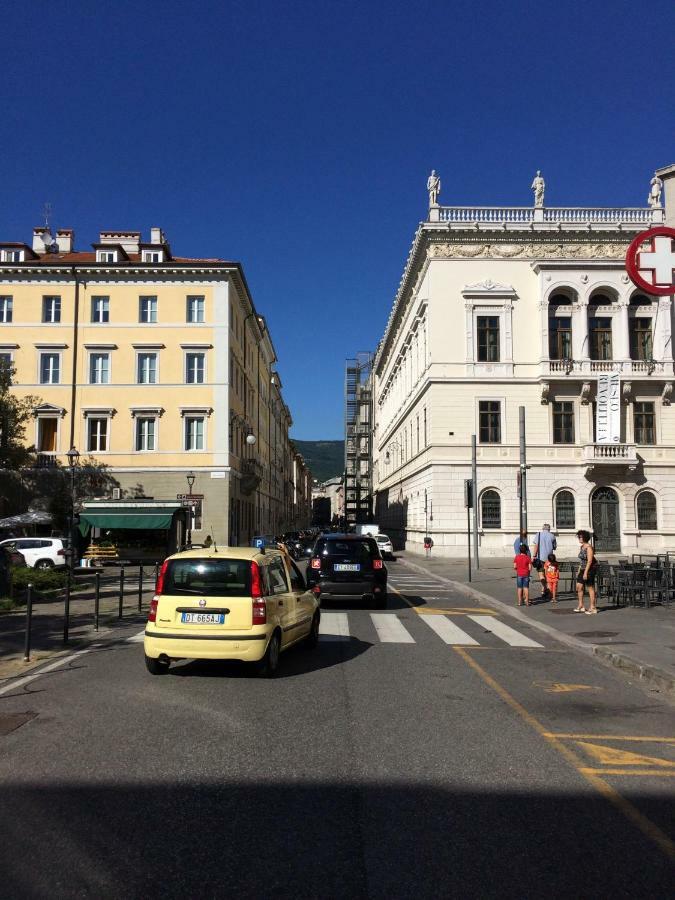 Le Rive Del Revoltella Apartamento Trieste Exterior foto